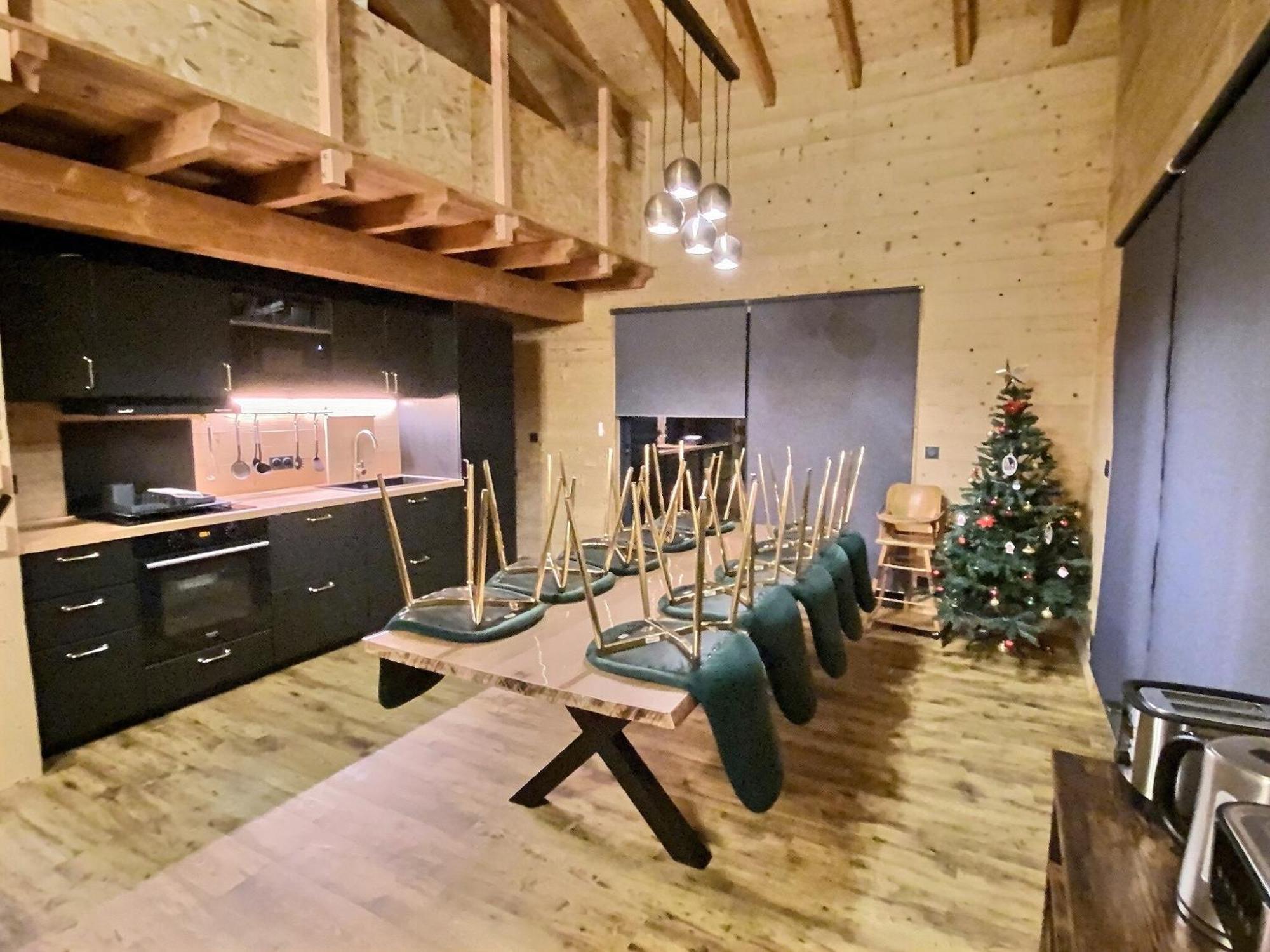 Des'amy Et Sa Terrasse Pour 8/10 Personnes * Font-Romeu-Odeillo-Via